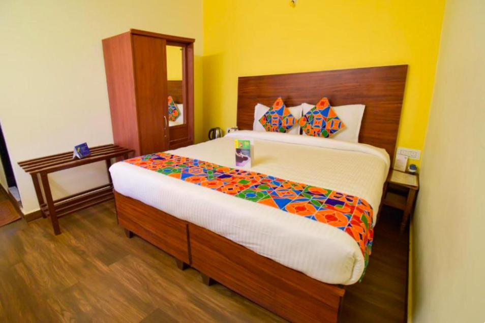 Reflections Guest House Ооти Екстериор снимка