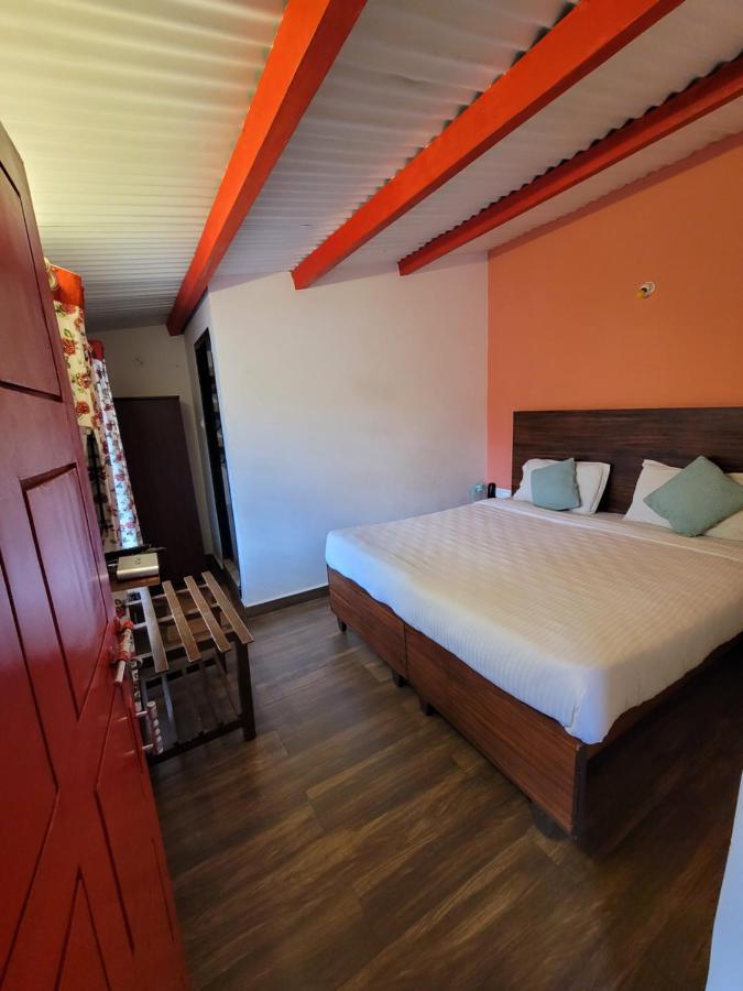 Reflections Guest House Ооти Екстериор снимка