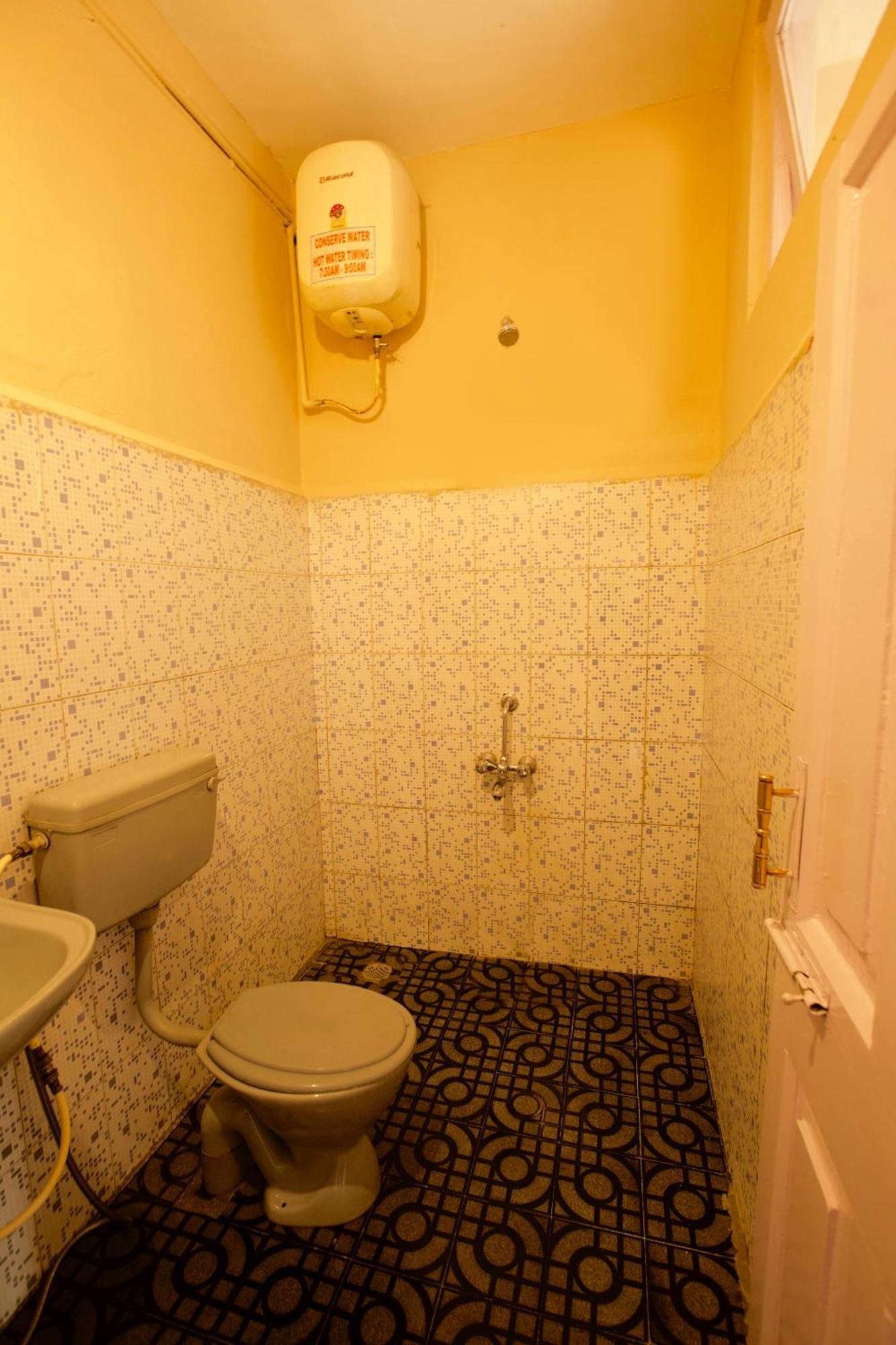 Reflections Guest House Ооти Екстериор снимка